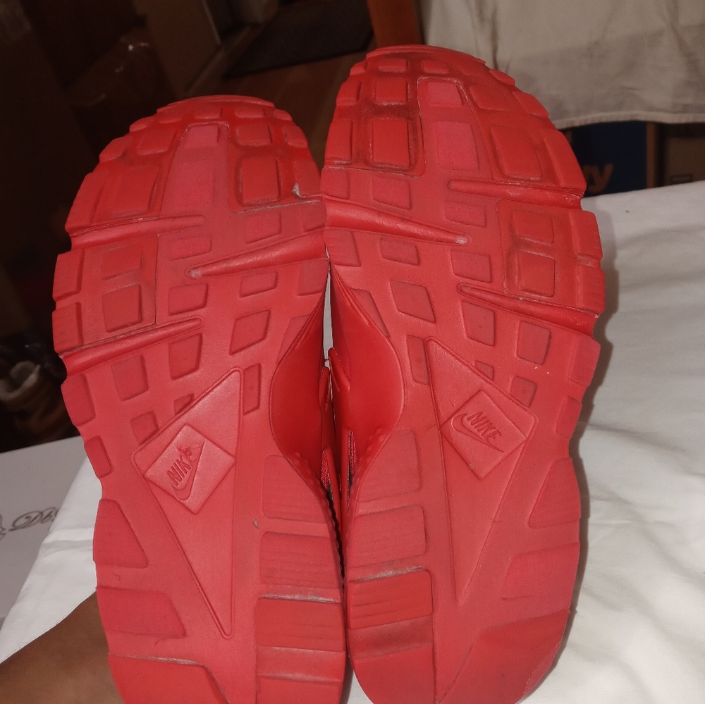 NIKE Air Huarache Run Running Sneakers from Finish Line size 5Y - Picture 9 of 10